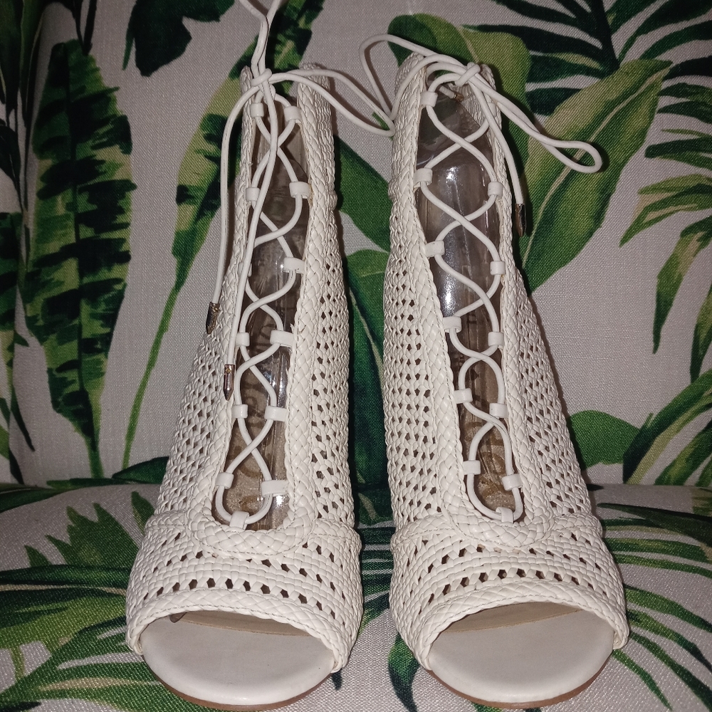 Sam Edelman Heel Booties - Picture 2 of 7